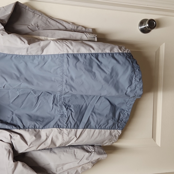 Columbia Women's S lightweight hooded jacket - Picture 8 of 13